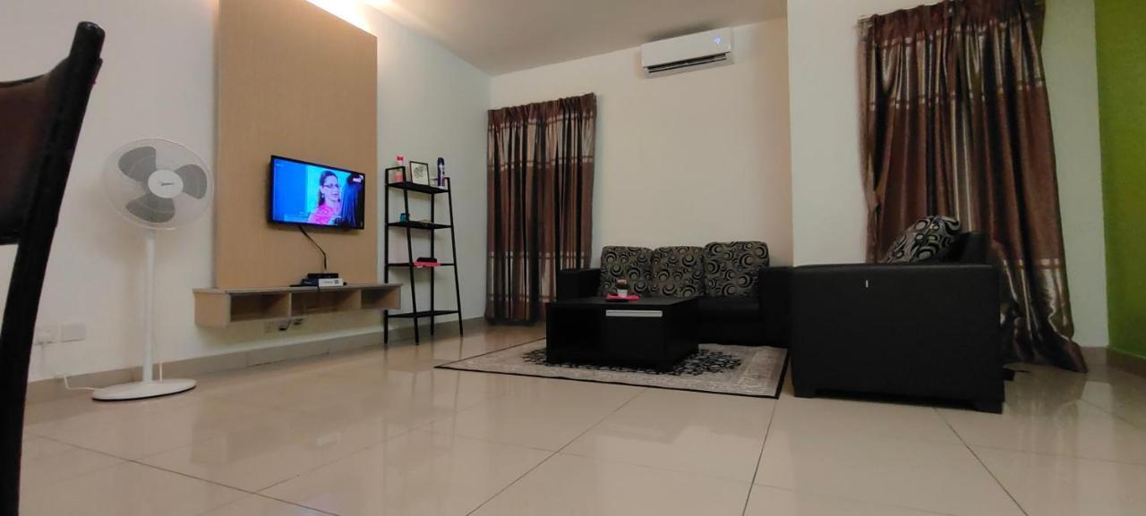 2 Rooms Homestay Deviana Wakaf Che Yeh Kota Bharu Eksteriør bilde
