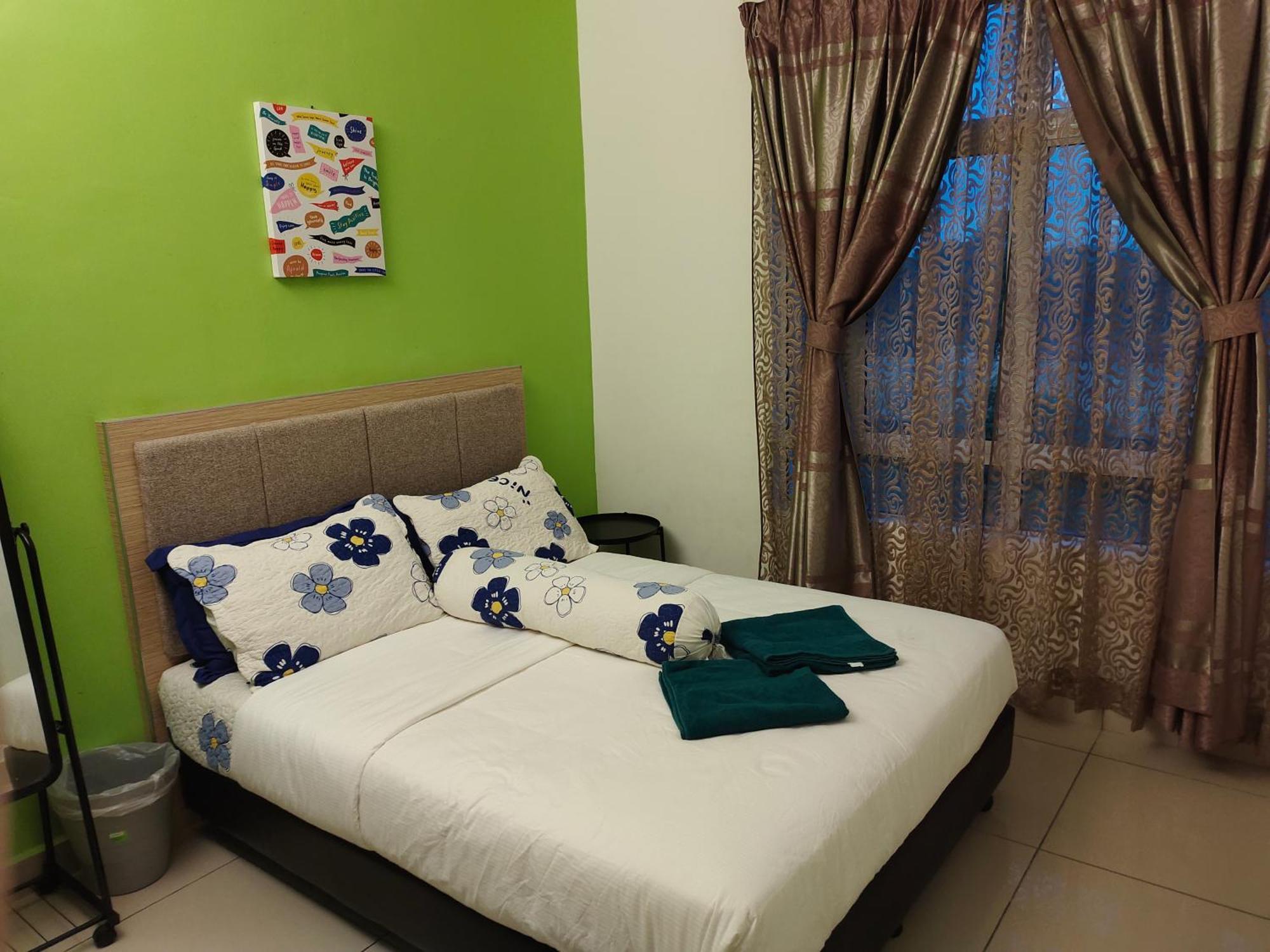 2 Rooms Homestay Deviana Wakaf Che Yeh Kota Bharu Eksteriør bilde